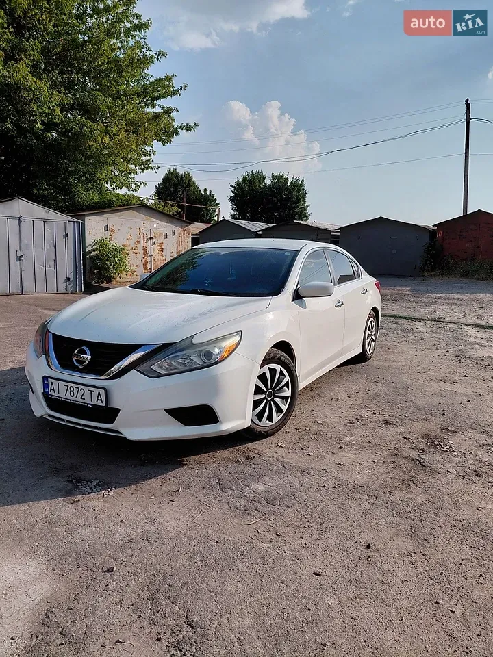 Nissan Altima
