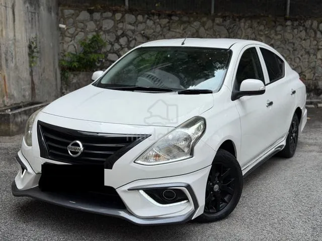 Nissan Almera