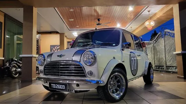 Morris Mini