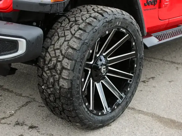 Jeep Wrangler 2026 photo 2