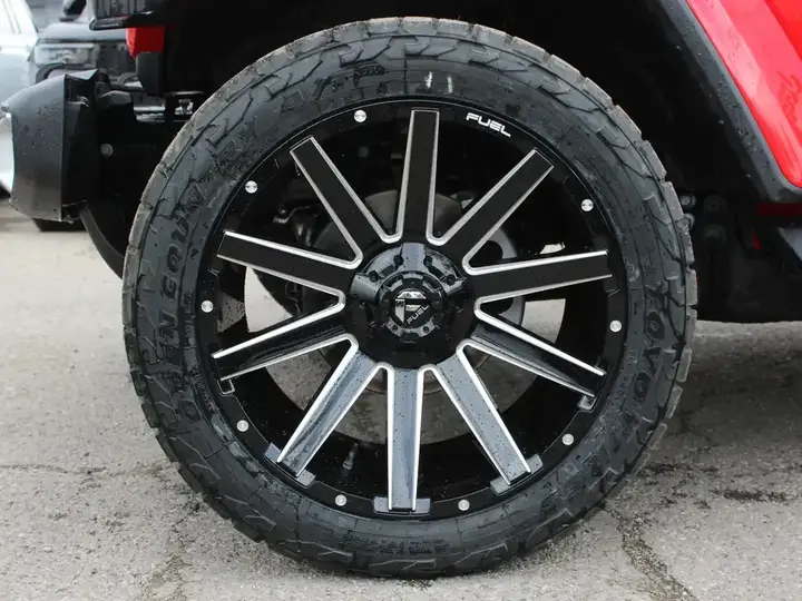 Jeep Wrangler 2026 photo 4