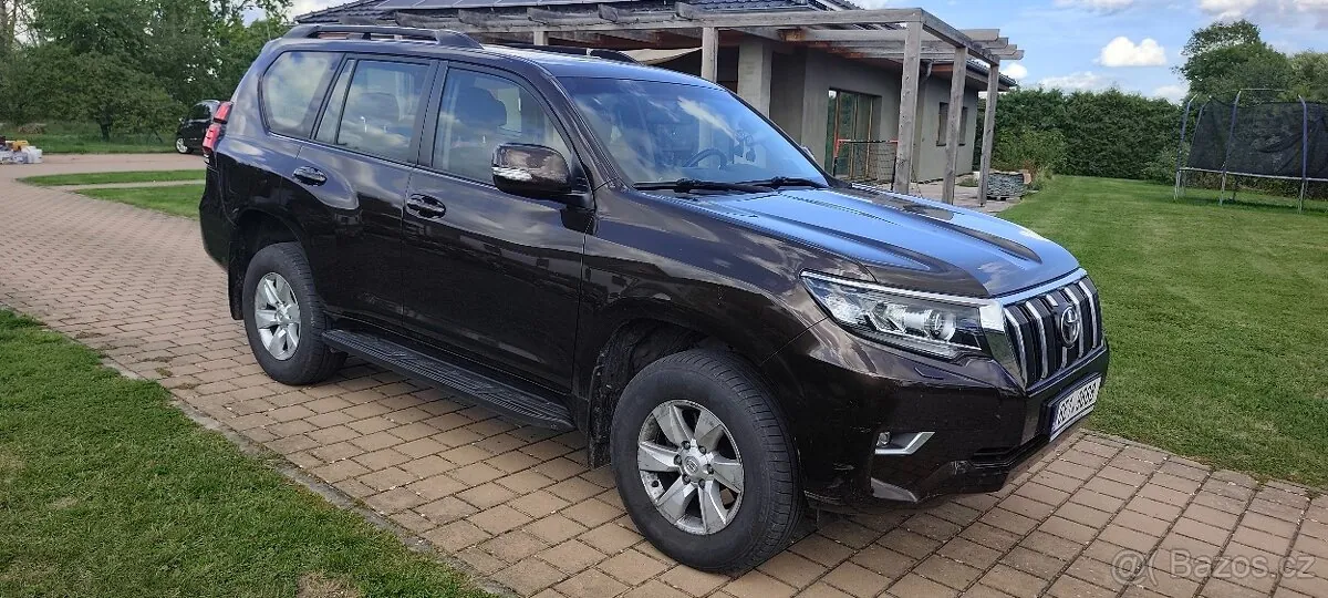 Toyota Land Cruiser 2020 photo 2
