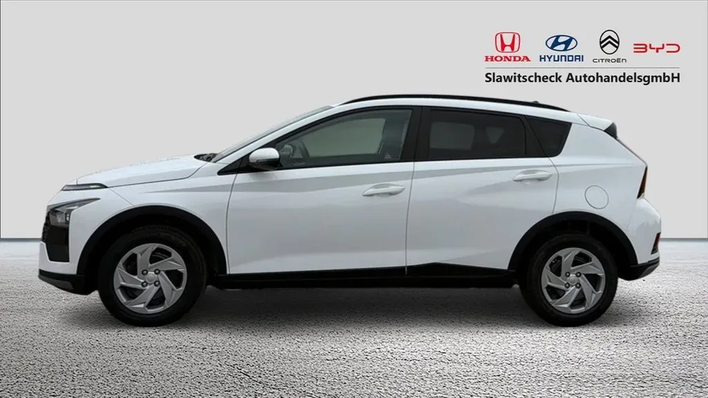 Hyundai Bayon photo 3