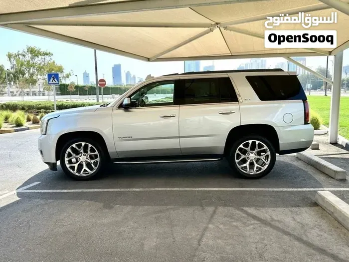 GMC Yukon 2018 photo 4
