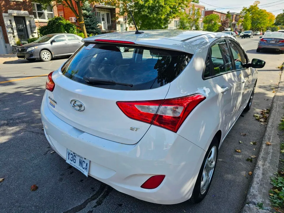 Hyundai Elantra 2014 photo 2