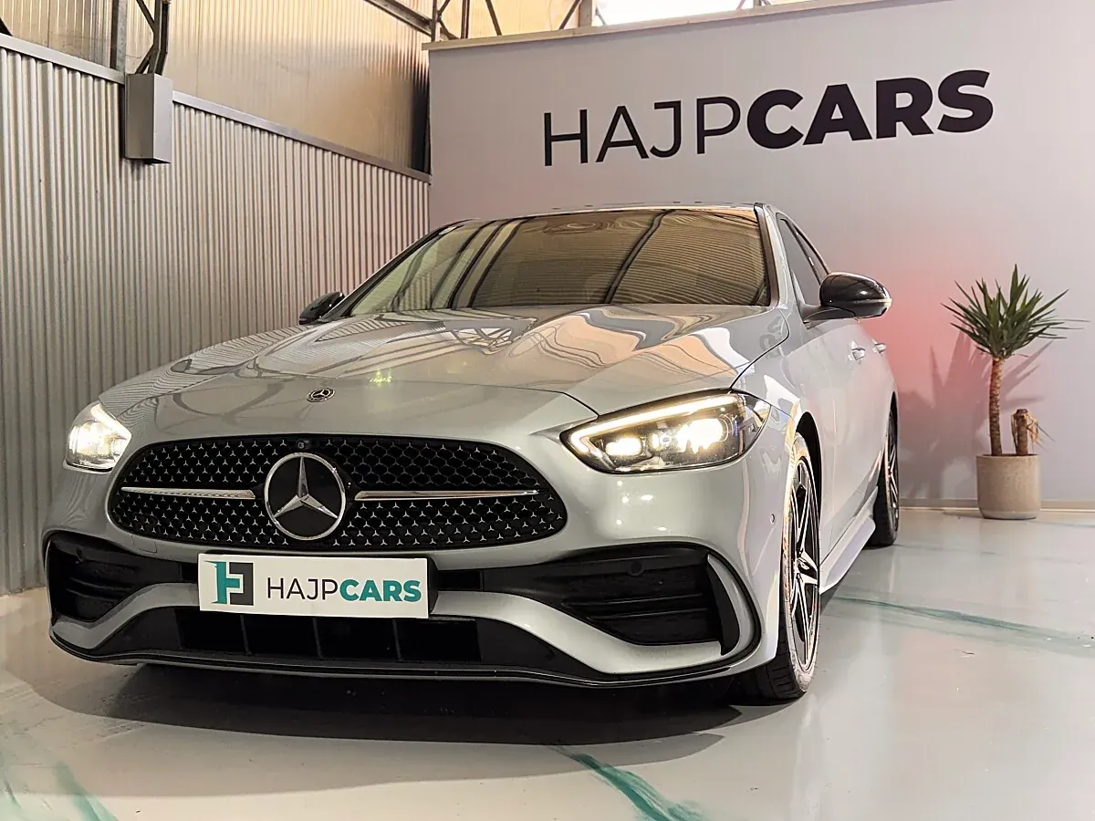 Mercedes-Benz C-Class 2023 photo 3