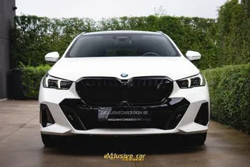 BMW I5 2025 photo 2