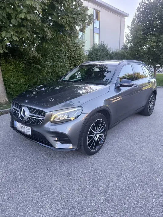 Mercedes-Benz Glc 2018 photo 2