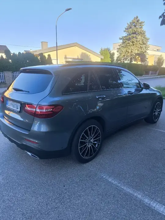 Mercedes-Benz Glc 2018 photo 3