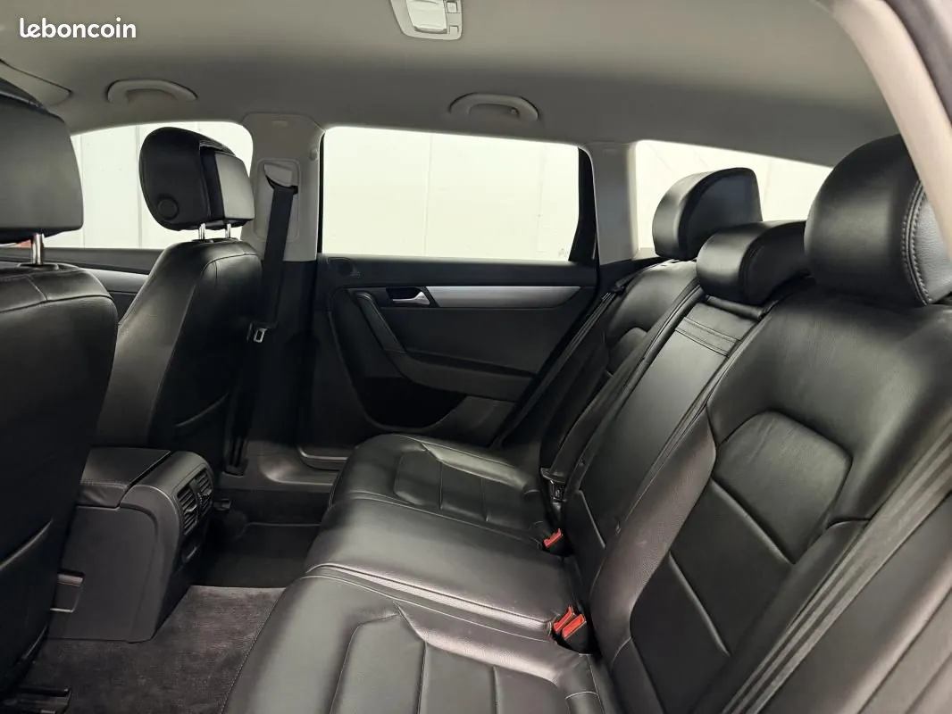 Volkswagen Passat 2013 photo 5