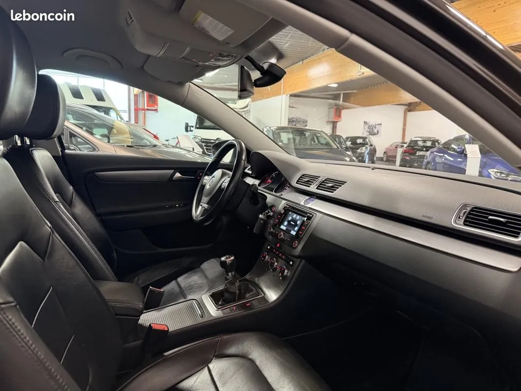 Volkswagen Passat 2013 photo 3