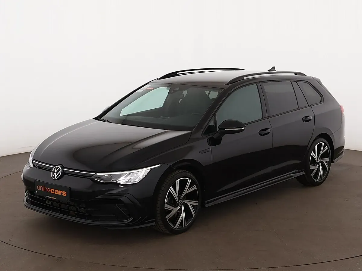 Volkswagen Golf 2023 photo 2
