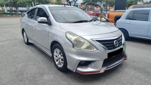 Nissan Almera