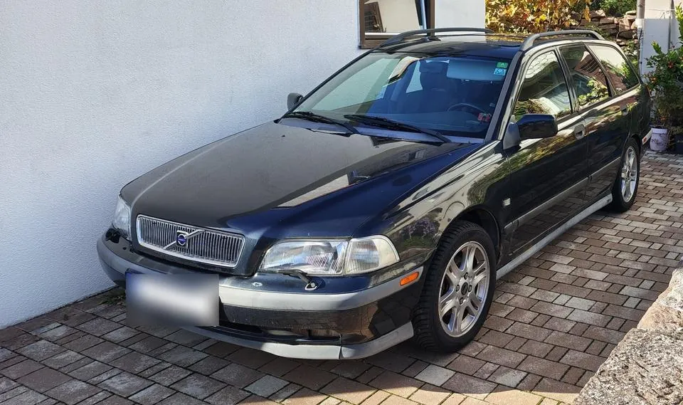 Volvo V40