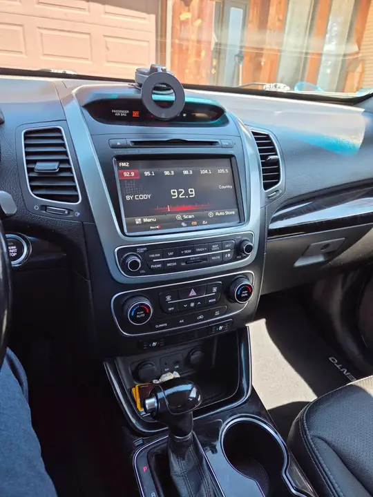 Kia Sorento 2015 photo 5