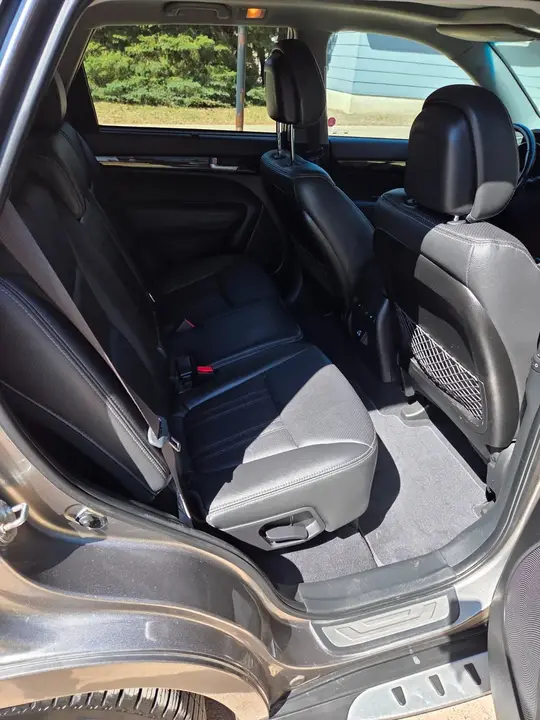 Kia Sorento 2015 photo 4