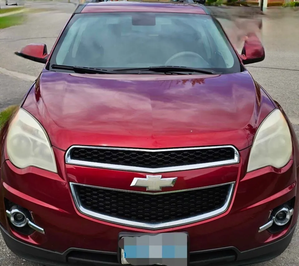 Chevrolet Equinox 2010 photo 2