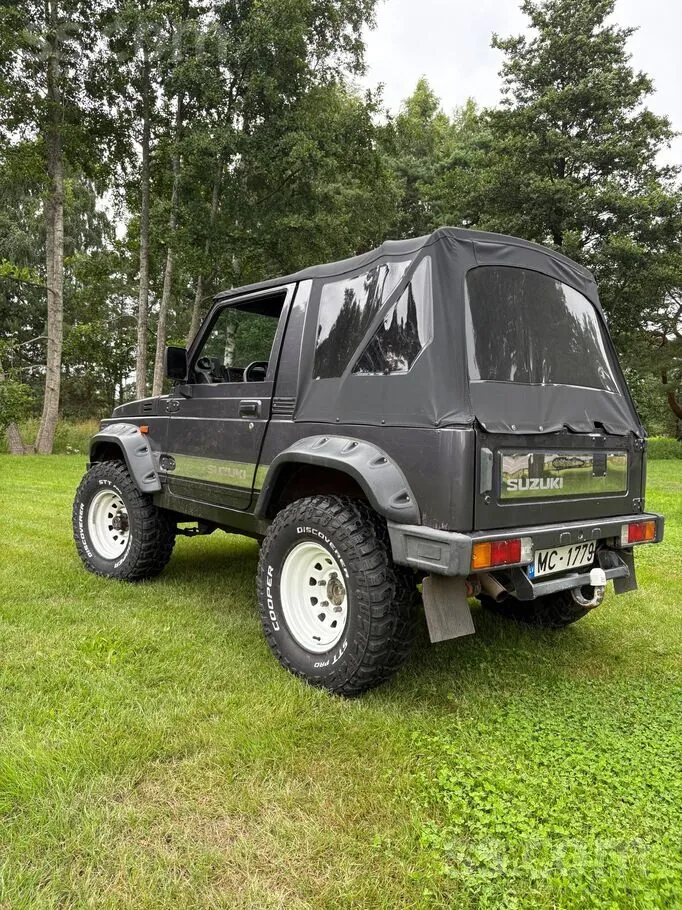 Suzuki Samurai 1998 photo 2