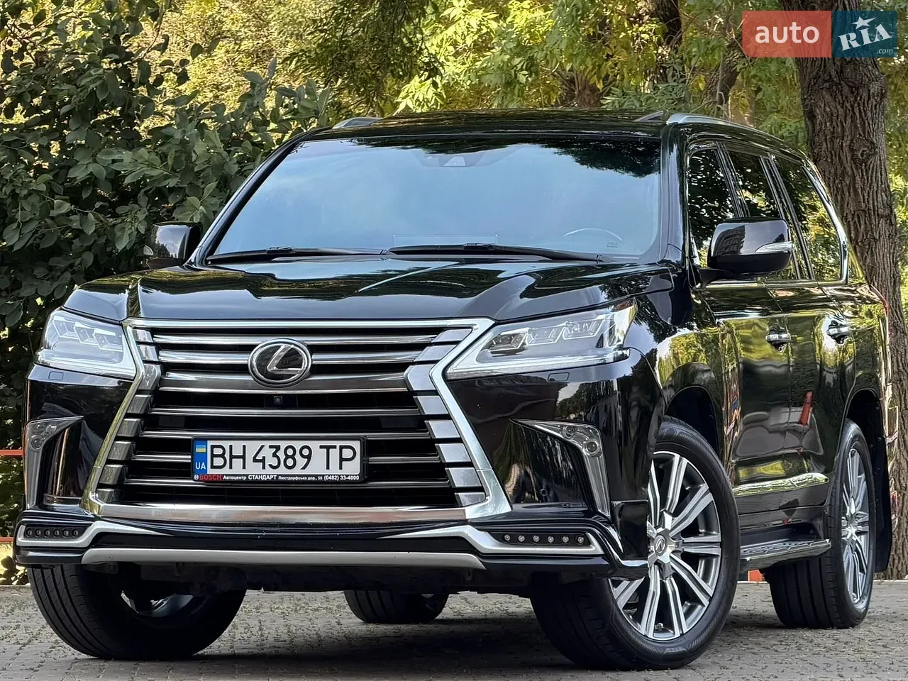 Lexus Lx 2016 photo 4