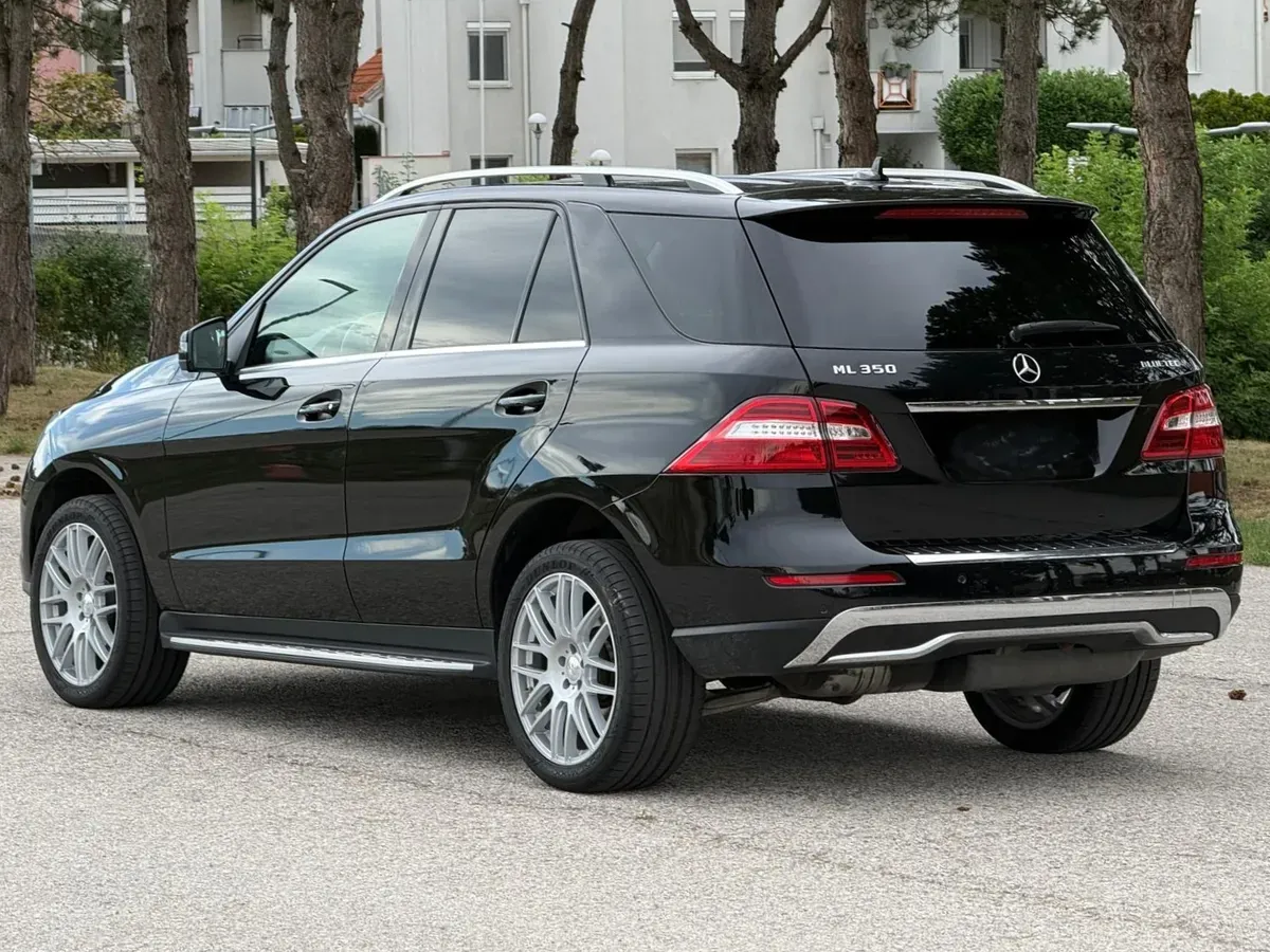 Mercedes-Benz M-Class 2013 photo 3