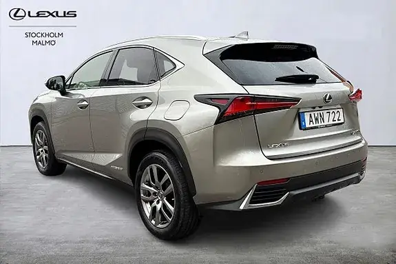 Lexus Nx300H 2018 photo 3