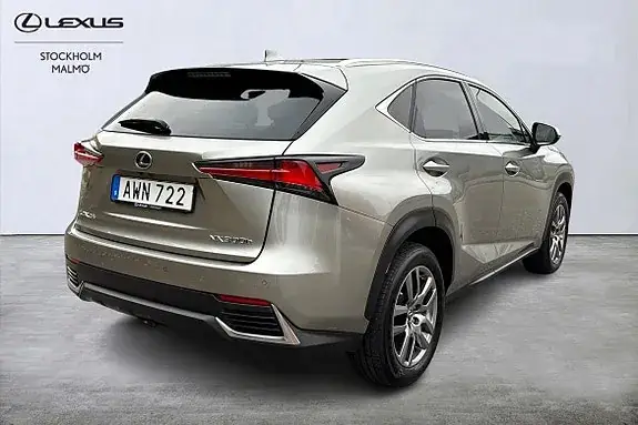 Lexus Nx300H 2018 photo 4