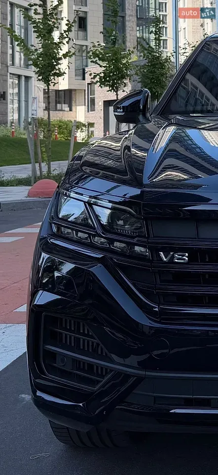 Volkswagen Touareg 2021 photo 2