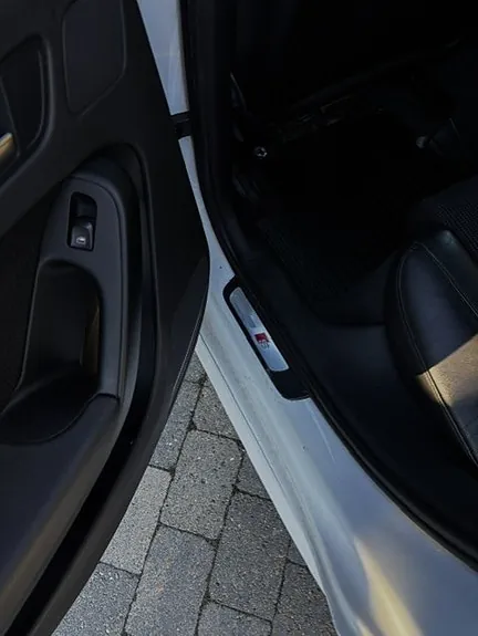 Audi A4 2009 photo 3