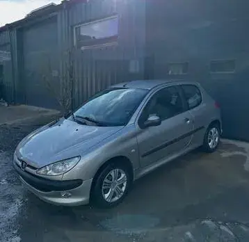 Peugeot 206 2006 photo 3