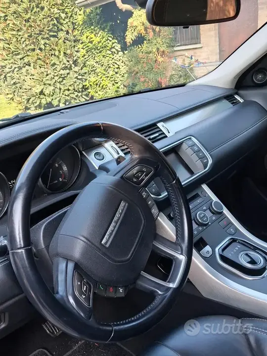Land Rover Range Rover Evoque 2013 photo 3