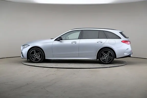 Mercedes-Benz C300 E 2023 photo 4