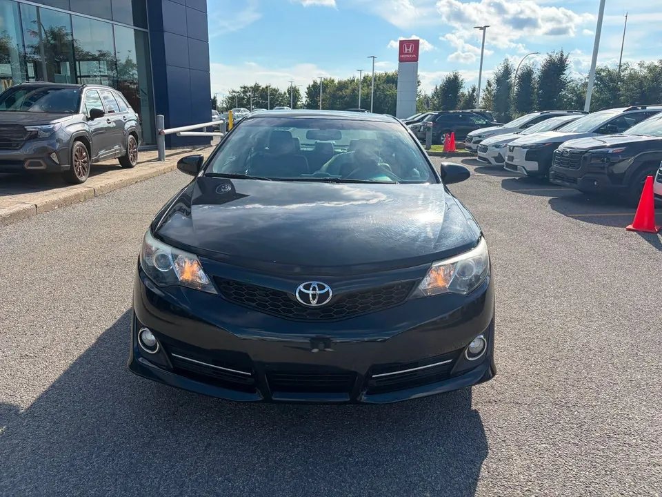 Toyota Camry 2012 photo 2