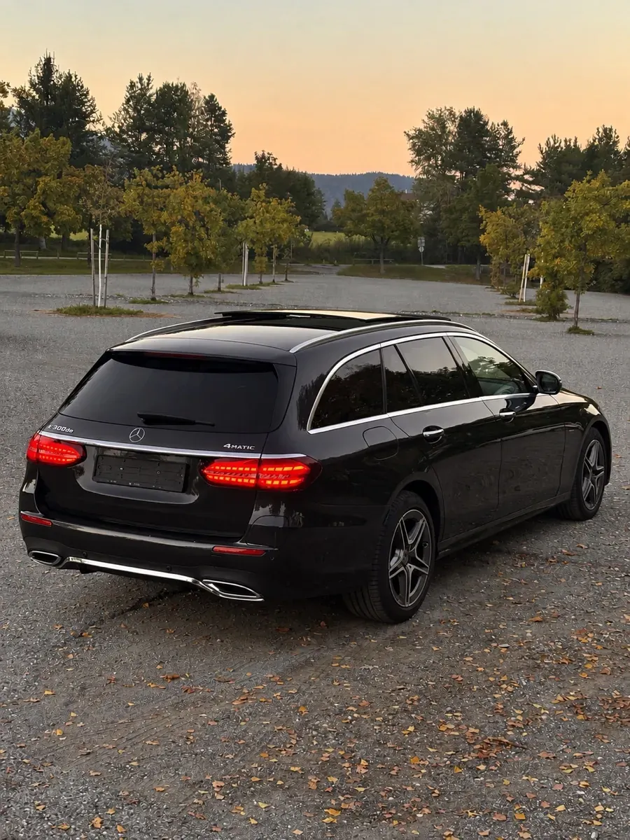 Mercedes-Benz E-Class 2020 photo 2