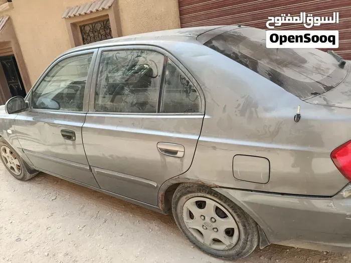 Hyundai Verna 2003 photo 5