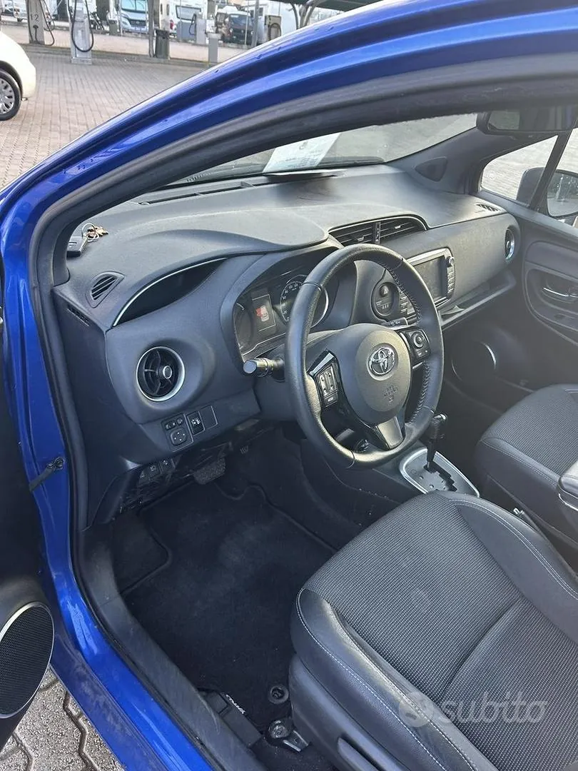 Toyota Yaris 2018 photo 4