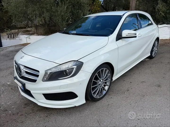Mercedes-Benz A 2013 photo 2