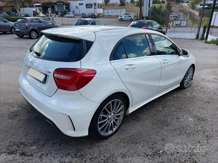 Mercedes-Benz A 2013 photo 4
