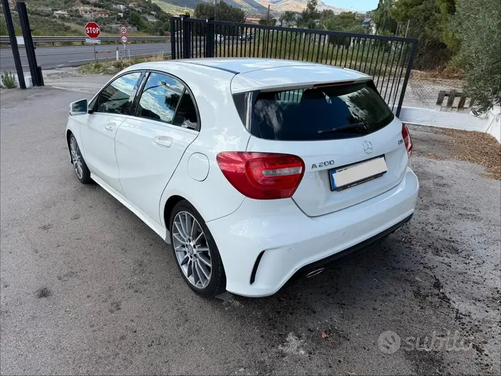 Mercedes-Benz A 2013 photo 5