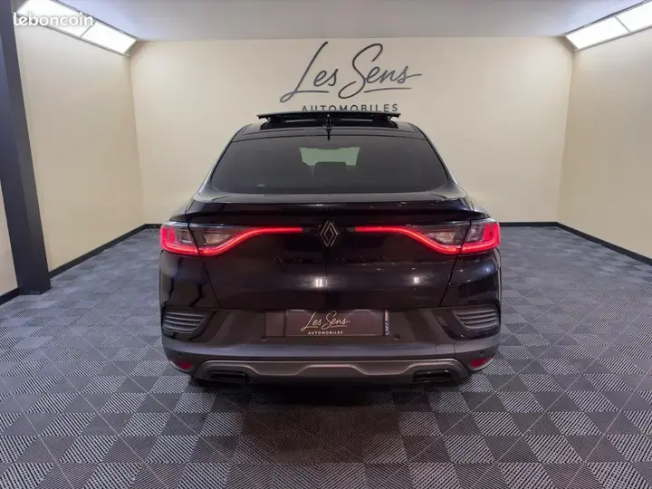 Renault Arkana 2025 photo 4