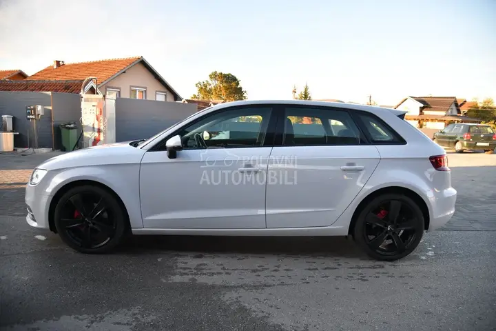 Audi A3 2013 photo 3