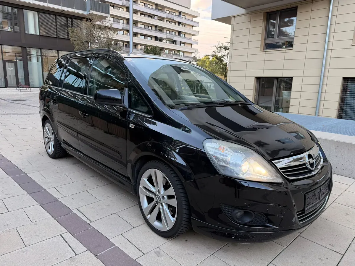 Opel Zafira