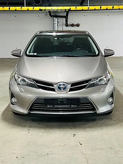 Toyota Auris 2013 photo 4