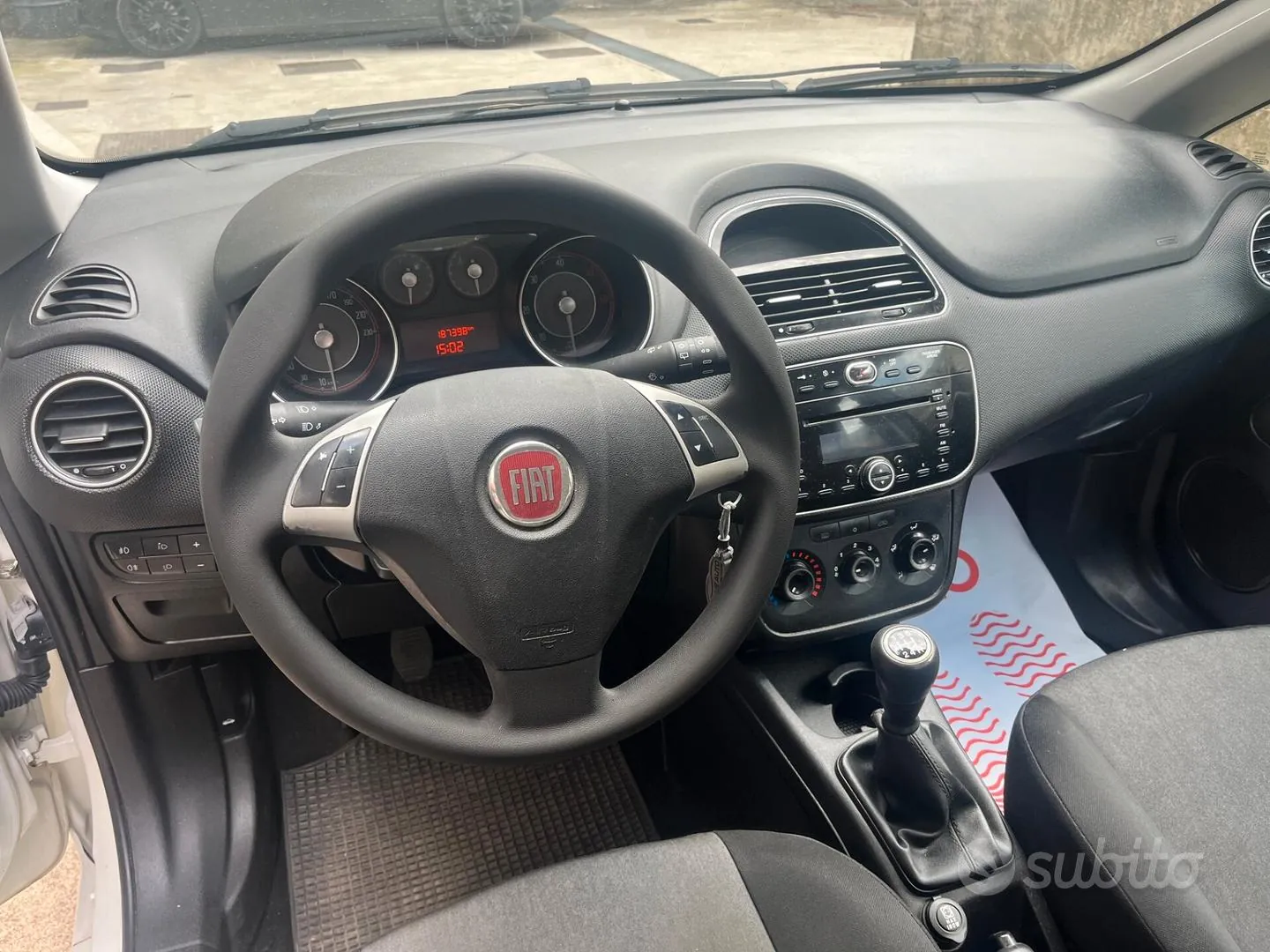 Fiat Punto 2014 photo 5