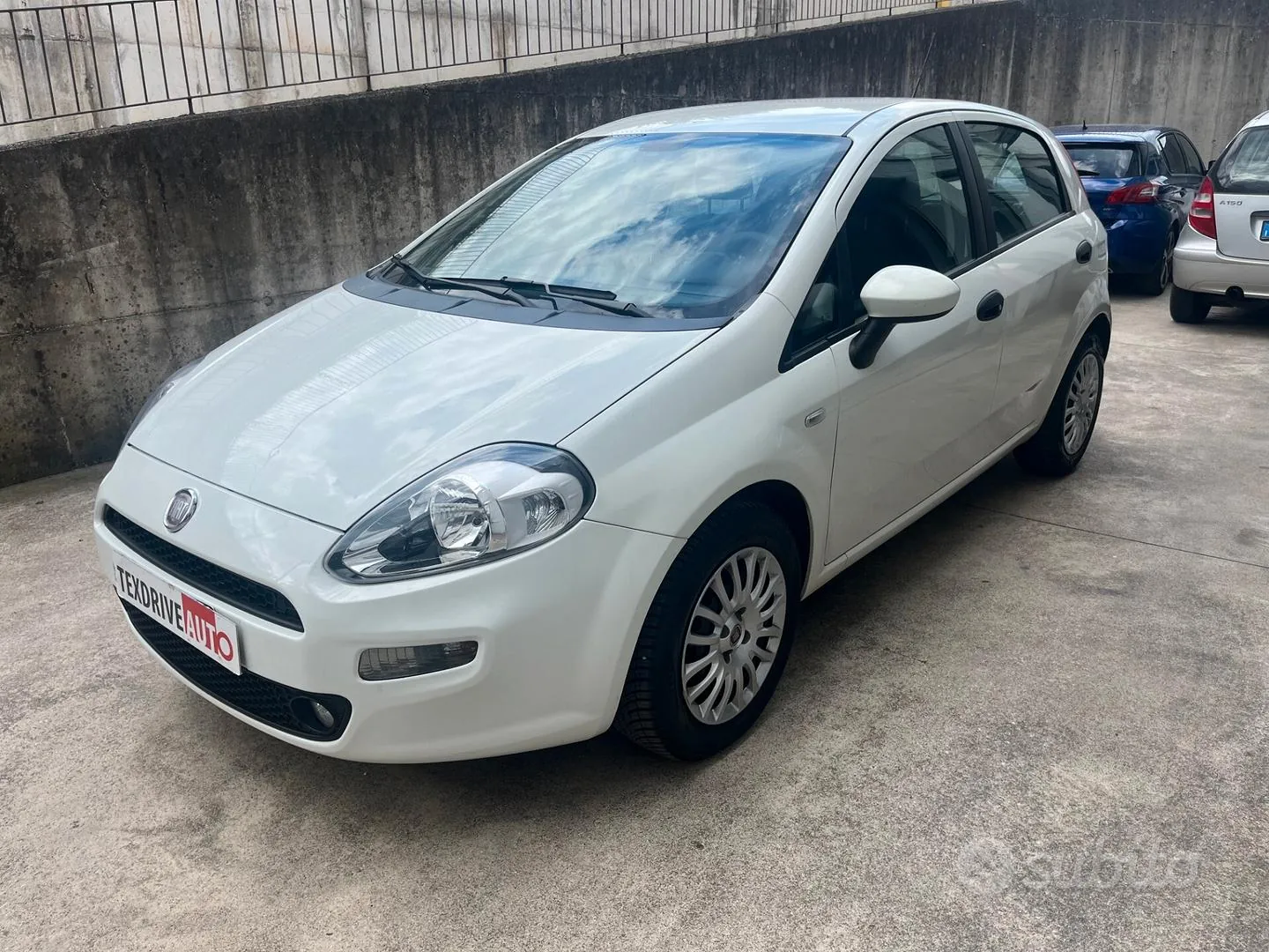 Fiat Punto 2014 photo 3