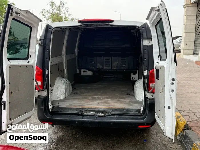 Mercedes-Benz V-Class 2018 photo 3