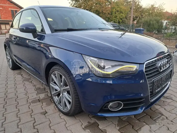Audi A1 2011 photo 3