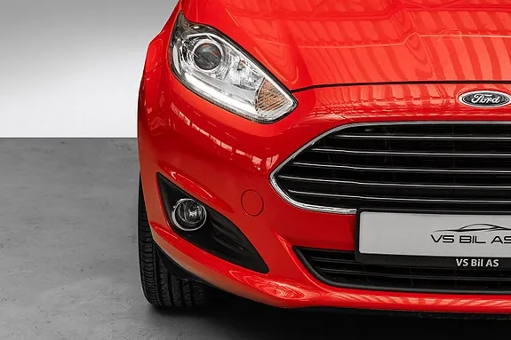 Ford Fiesta 2016 photo 2