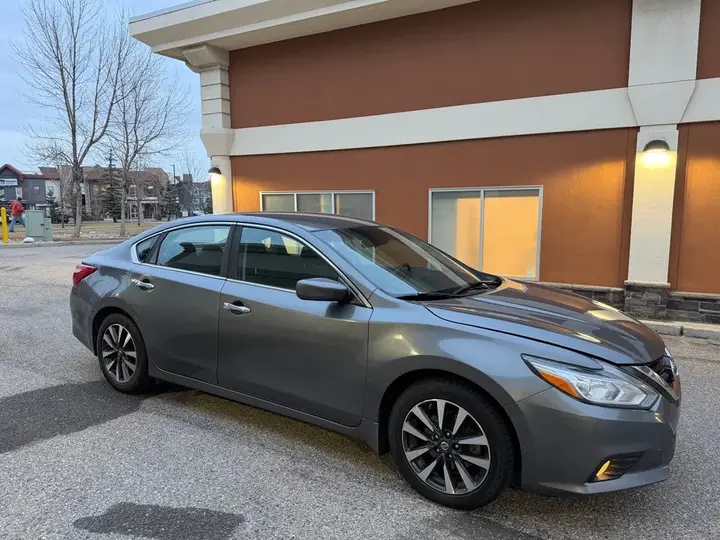 Nissan Altima 2016 photo 2