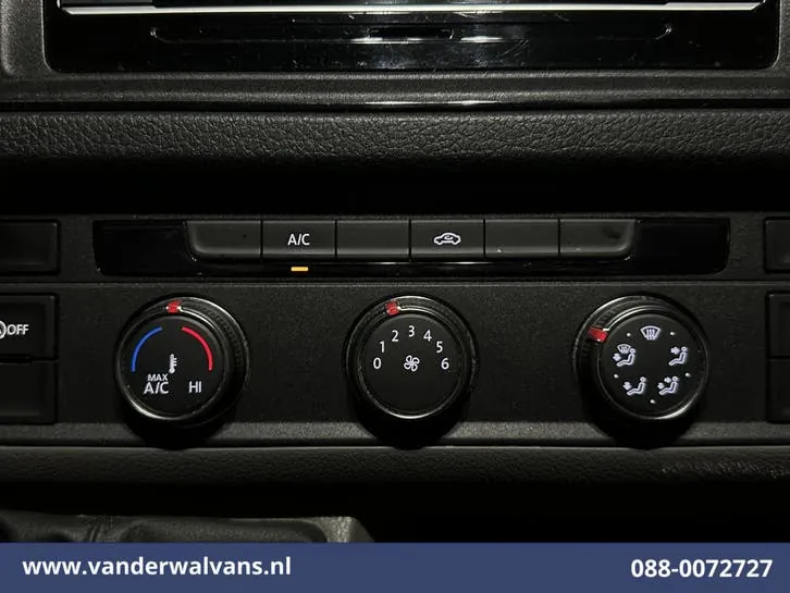 Volkswagen Crafter 2021 photo 3