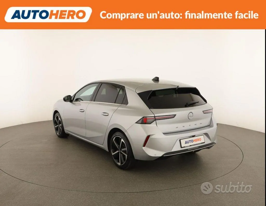 Opel Astra 2023 photo 4